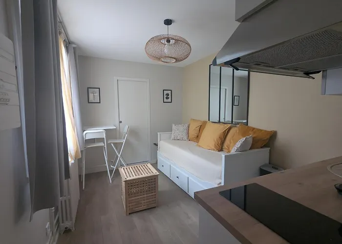 Le Logis D'alienor * Poitiers